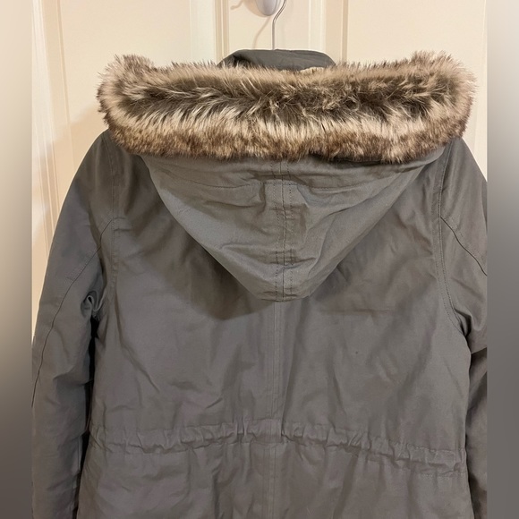 The Normal Brand Fur Hooded Parka Women’s Size Small - Picture 9 of 10